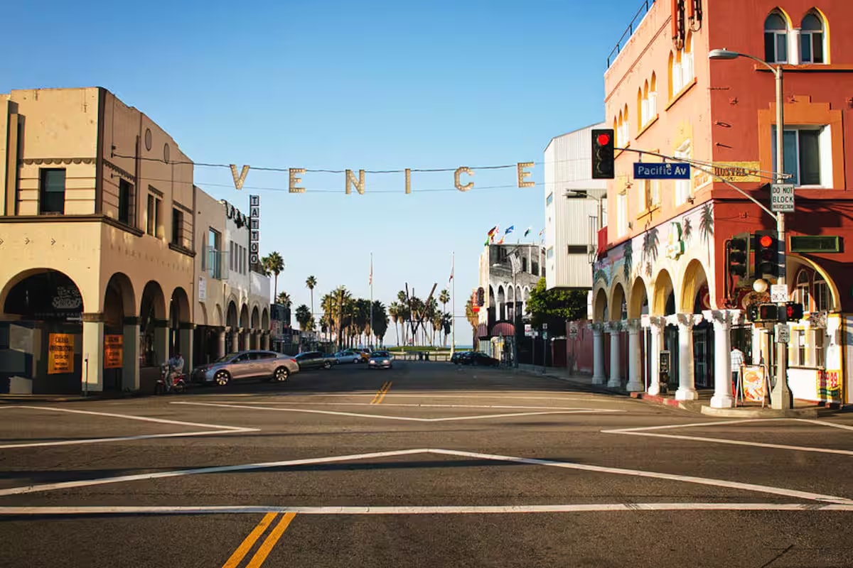 Venice Beach coastal house with ocean views